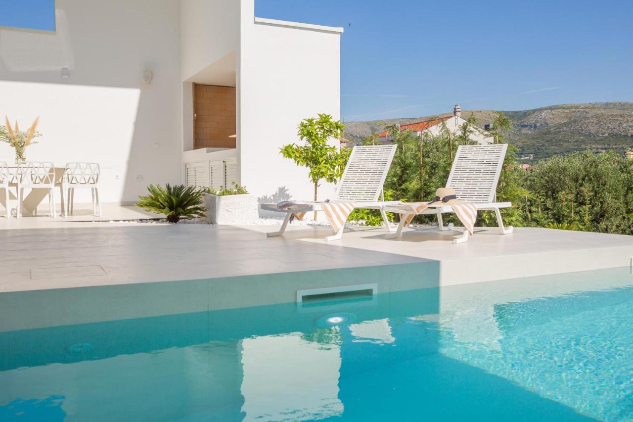 Villa Biancomar Trogir Bagian luar foto