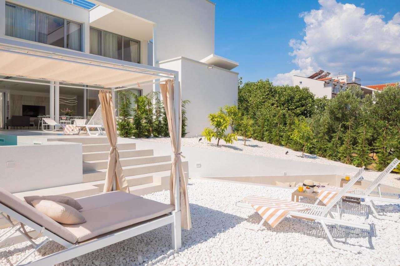 Villa Biancomar Trogir Bagian luar foto